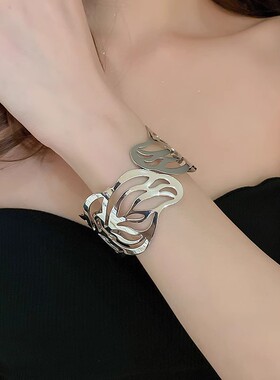 花纹手镯镂空金属欧美女