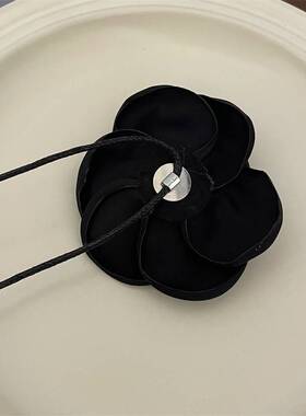 时尚黑色玫瑰花朵项链女轻奢小众颈链锁骨链项圈choker脖子配饰品