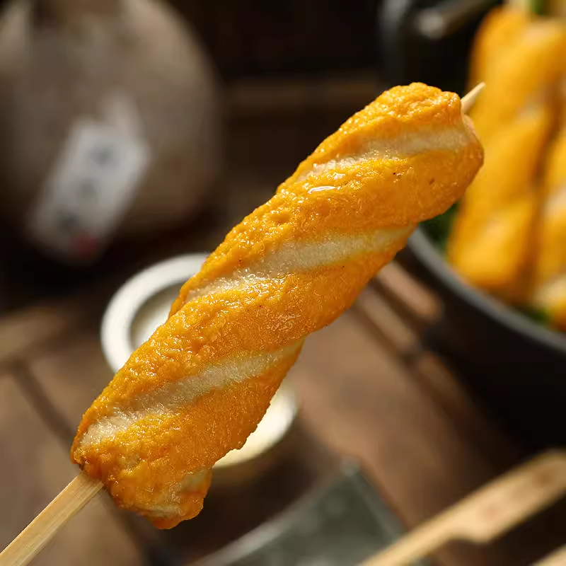 Roe-roasted fish sticks on skewers Japanese oden cooking ingredients hot pot meatballs spicy hot fish roe sticks 711 Lawson convenience store