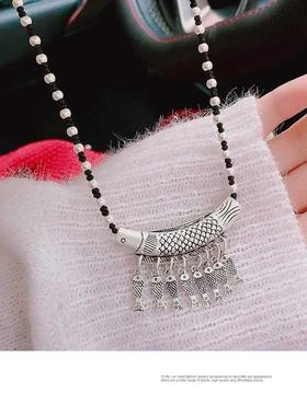 2025复古民族风项链女手工编织发财鱼锁骨链招财小鱼弯管项圈配饰