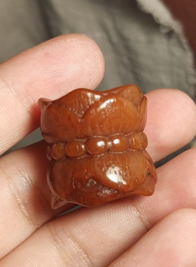 藏系古玩超大直径24mm牙黄玉化灵骨莲花座连珠纹跑环跑圈配件藏饰