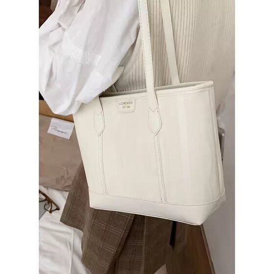 Versatile large-capacity commuter bag for women 2025 new trendy Korean tote bag high-end foreign style shoulder bag