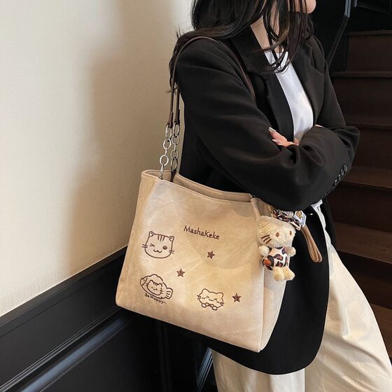 2025 New Fashion Casual Handbag Versatile Commuting Tote Bag Large Capacity Student Class Shoulder Underarm Bag