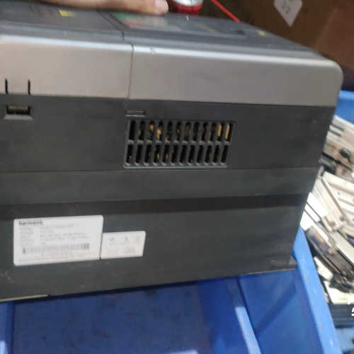 议价-几乎全新海浦蒙特变频器HD30-4T7P5G/011P - 图2