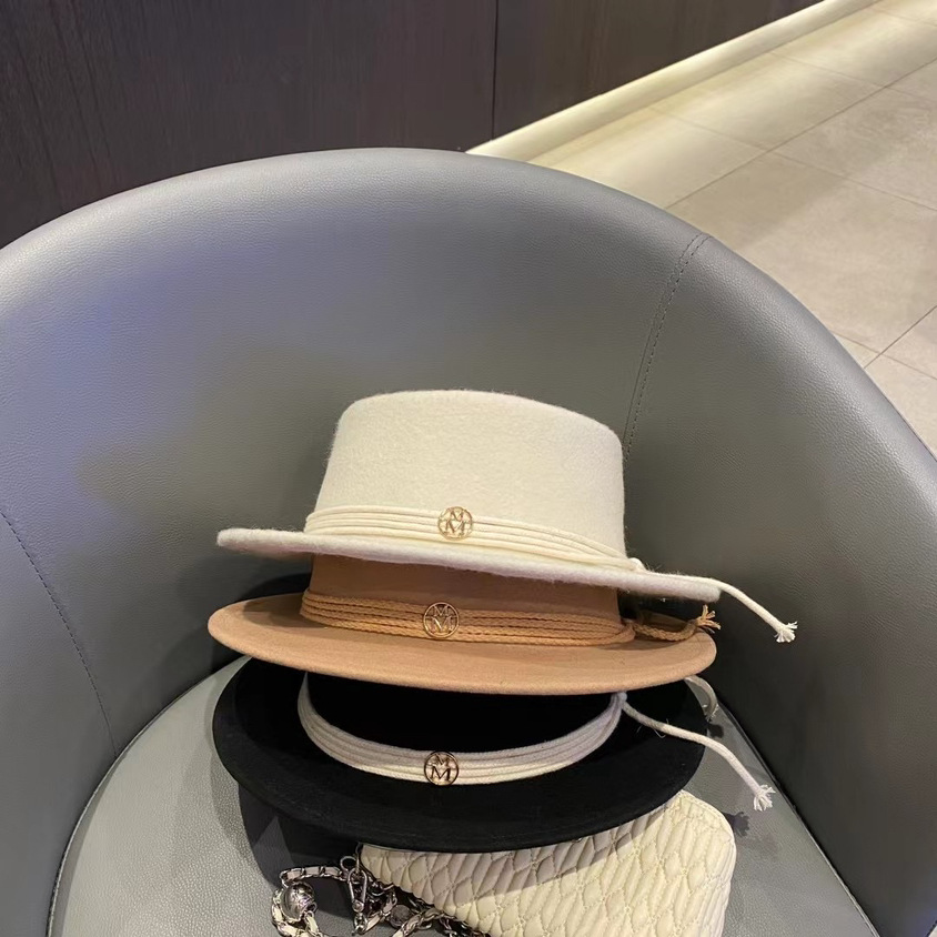 白色羊毛呢平沿帽子女英伦秋冬复古盆帽法式优雅爵士平顶小沿礼帽 - 图2