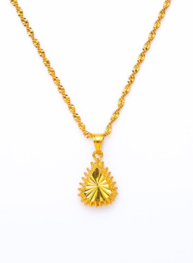 项链女款2025新款水波项链吊坠黄铜镀金水波纹爱心小桃心仿金链子