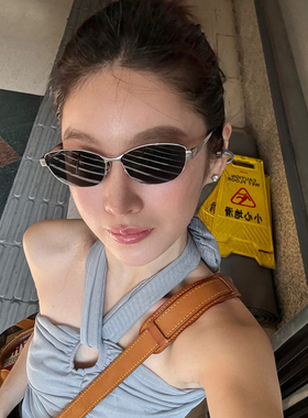 美式猫眼个性金属墨镜女潮高级感2025新款辣妹风太阳眼镜浅灰朋克