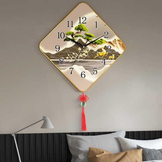 Silent clock wall clock without punching and comes with battery hook