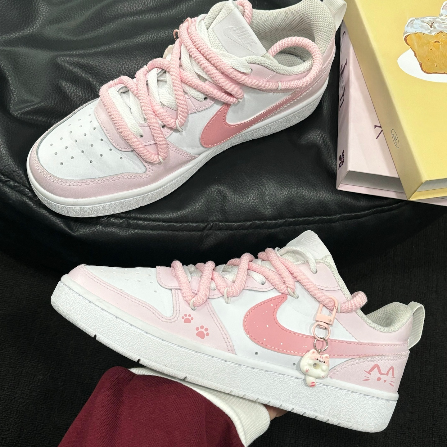 【定制球鞋】 Nike Court Borough 板鞋  桃气奶喵 BQ5448-100,淘宝优惠券,粉丝福利购,淘宝优惠卷