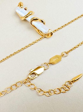 天然淡水珍珠缠绕琵琶珠圆柱项链