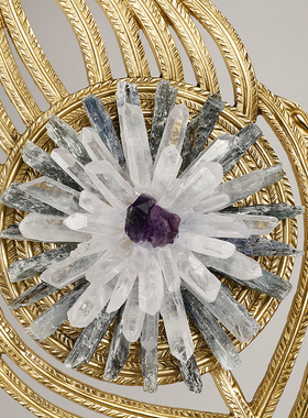 天然别墅玄关酒柜黄铜孔雀羽毛