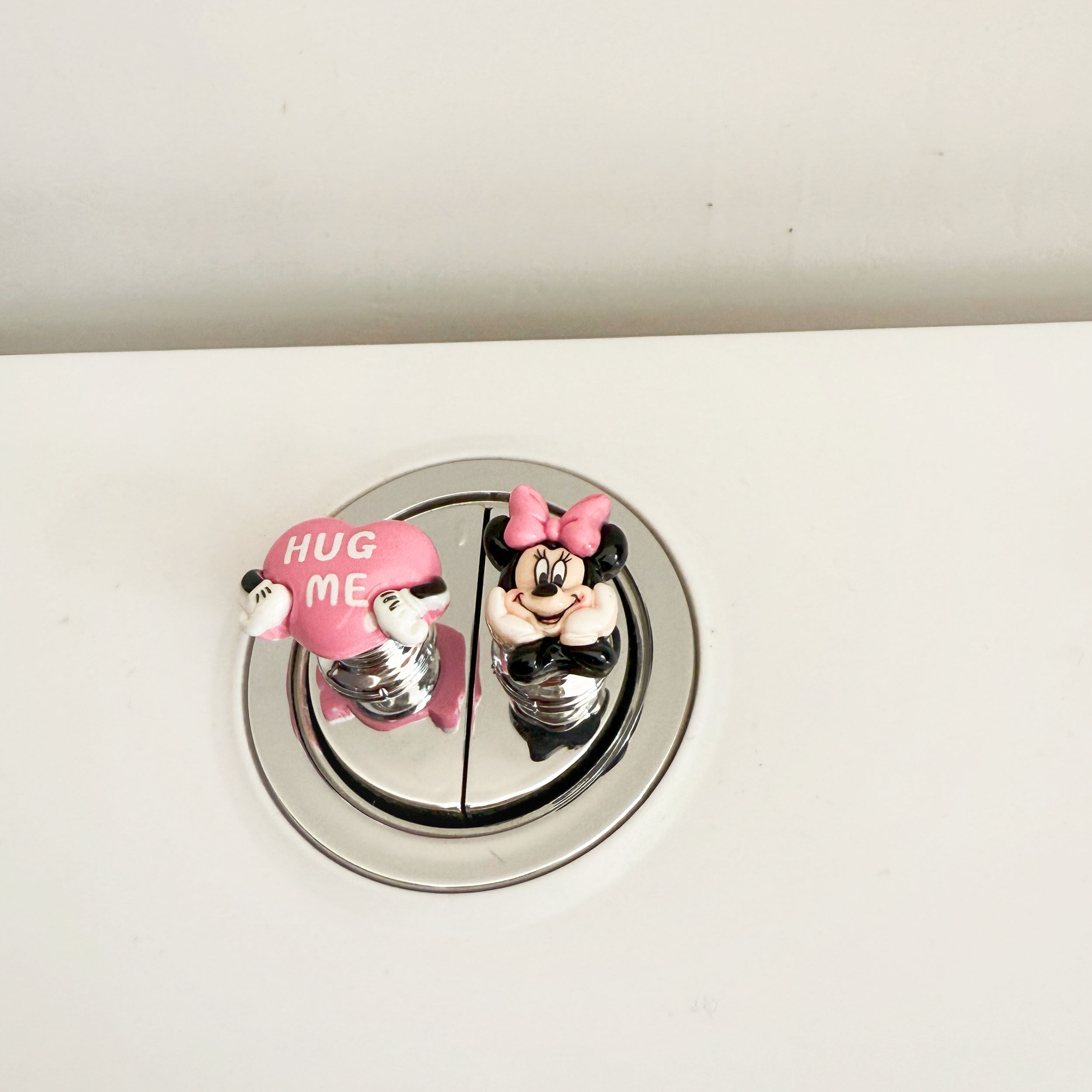 粉色米妮卡通马桶按压器创意冲水按钮通用美甲按压辅助神器提盖器,淘宝优惠券,粉丝福利购,淘宝优惠卷