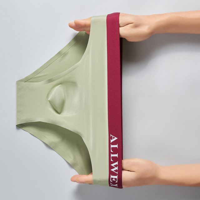 Men's briefs, men's underwear, low-waist shorts, ice silk sexy seamless underwear, breathable