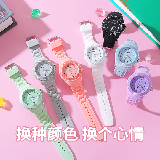 Prüfungsuhr für Studentinnen