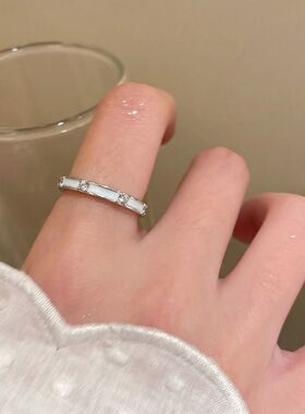 清冷感闪钻仿贝母戒指女小众设计高级感食指戒时尚百搭显气质指环