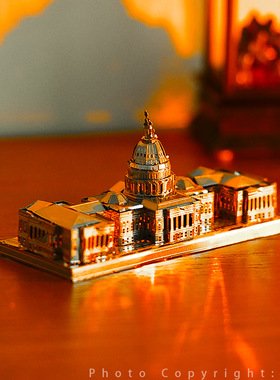 没事做亲手拼个国会大厦金属拼图