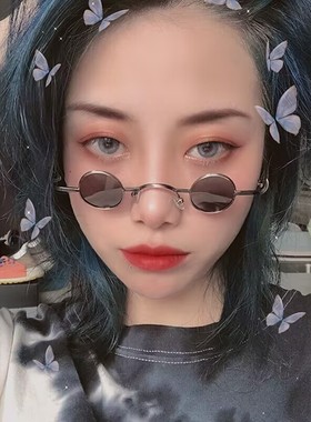 新疆西藏包邮冷少迷你小墨镜男款高级感圆框太子镜师爷搞笑小镜片