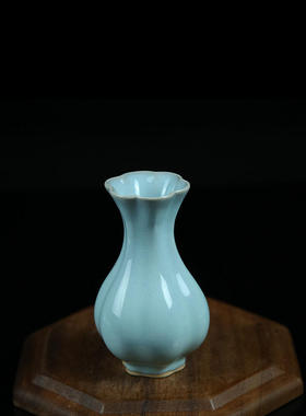 博古架花瓶摆件三见堂汝州汝瓷