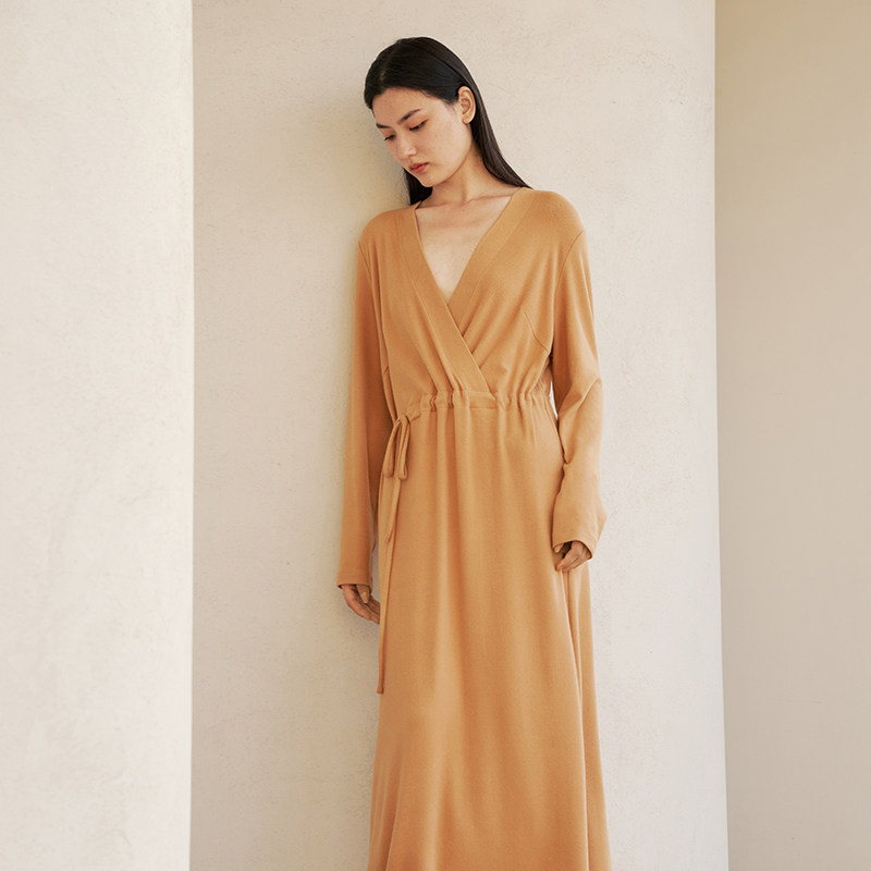  宽画睡衣/家居服套装