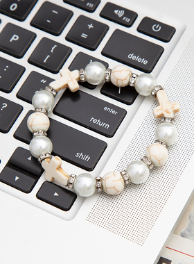 caimou珍珠水钻十字架嘻哈高级感