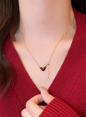 古婷红色爱心单颗锆石项链高级感