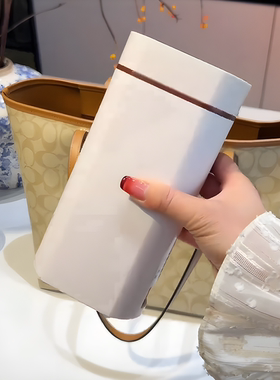 新款小型立式即热饮水器家用桌面便携热水机宿舍泡茶冲奶烧水器