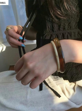 韩国设计感复古树脂纹理手镯气质森系简约手环个性小众饰品女百搭