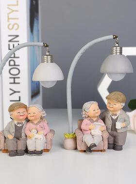 ins纪念品老头老太摆件酒柜家居装饰品金婚纪念日老人礼物