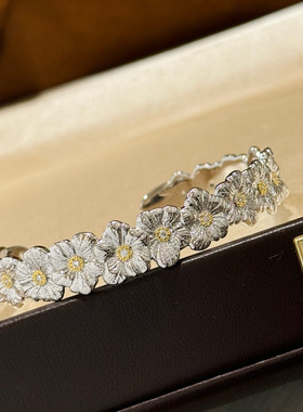 宫廷复古甜酷风拉丝小雏菊S925纯银高级感气质优雅手镯女一件