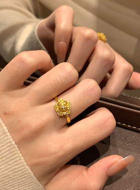 超闪新中式五角星雪花沙金戒指女黄金色小众食指戒结婚道具金戒指
