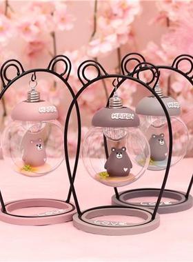 极速,创意吊篮小夜灯萌萌熊吊篮灯床F头灯桌面装饰树脂品学生礼品