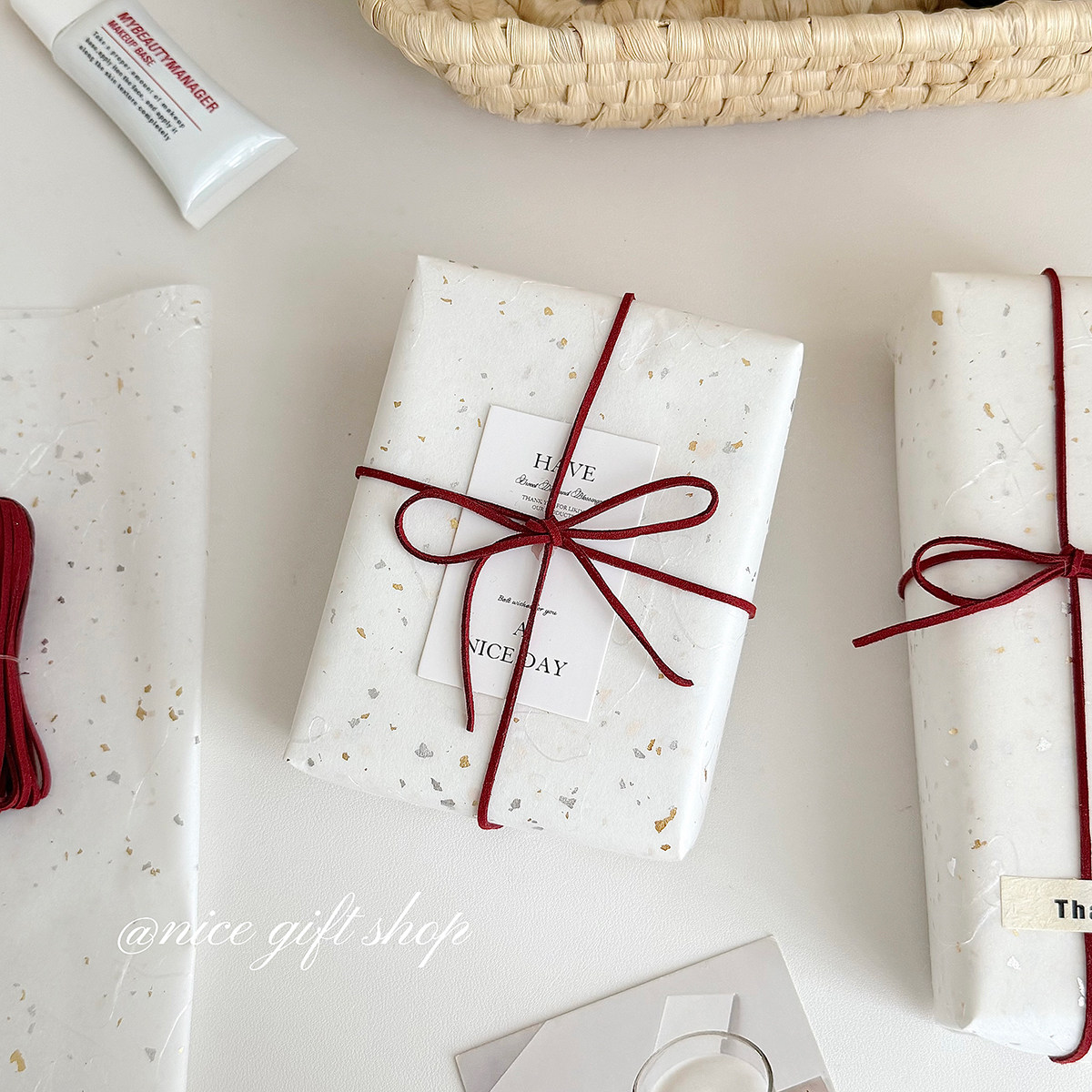 白色鎏金包装纸ins高级感白色礼品纸微透礼物包装艺术拍照背景纸,淘宝优惠券,粉丝福利购,淘宝优惠卷