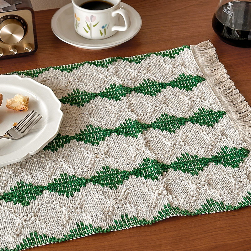 可爱日子 撞色流苏装饰餐垫 复古高级家用百搭棉线编织防滑隔热垫,淘宝优惠券,粉丝福利购,淘宝优惠卷