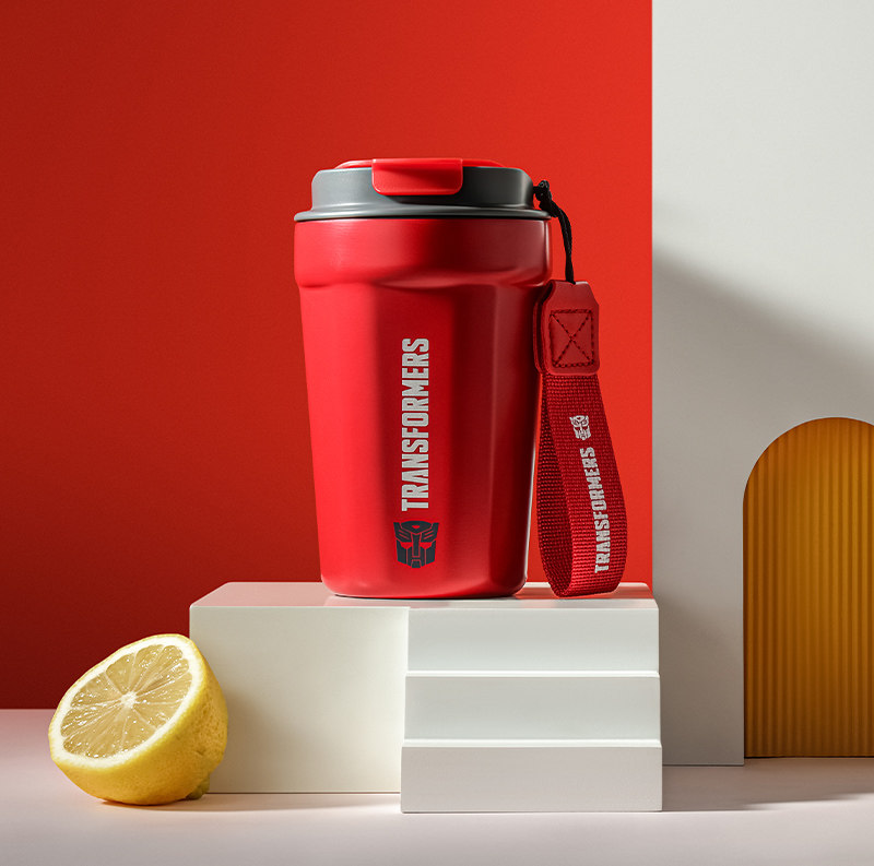 英国 John Boss 铂市 变形金刚联名 便携保温杯 360mL 天猫优惠券折后￥39包邮（￥59-20）
