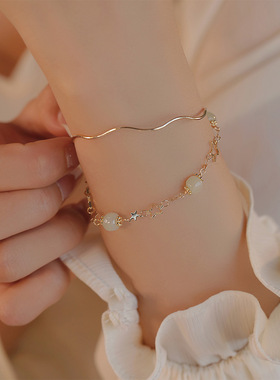 渡春风天然和田玉手链女双层手镯2024年新款ins小众设计轻奢