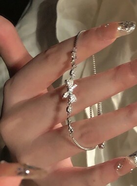 蝴蝶结手链女生新款爆款轻奢小众精致生日锆石时尚百搭礼物饰品