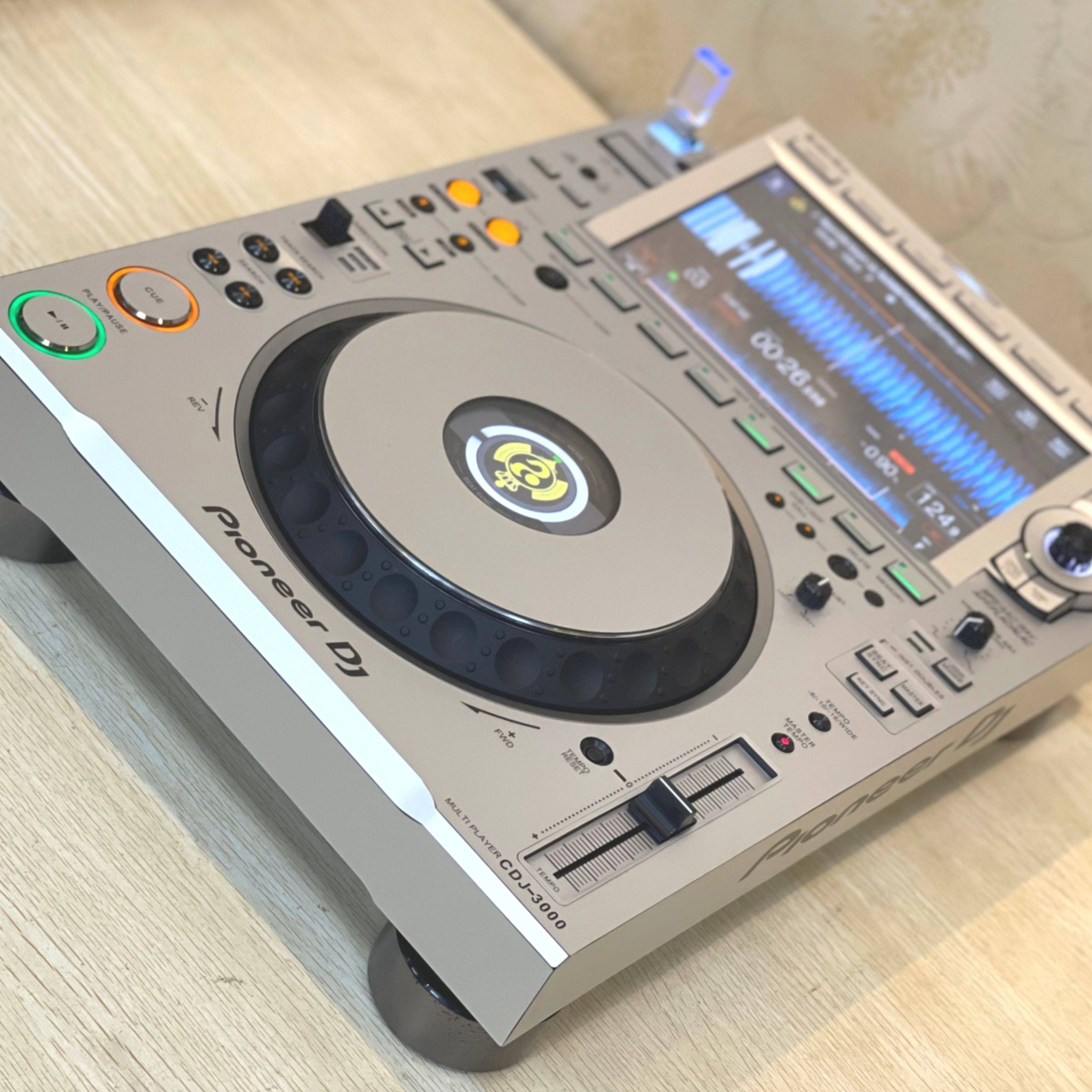 Pioneer先锋CDJ3000打碟机贴膜PC进口银色全保护外部面板贴纸现货 - 图2