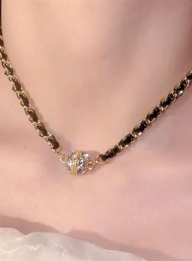 2025年新款黑色锆石磁吸项链气质馥郁典雅高级感锁骨链高级感颈链