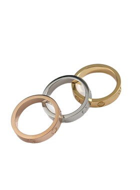 高版本戒指时尚钛钢电镀情侣对戒卡加无钻三钻不锈钢指环情侣