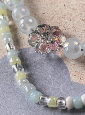 少女心爆棚粉粉的串珠琉璃手机链