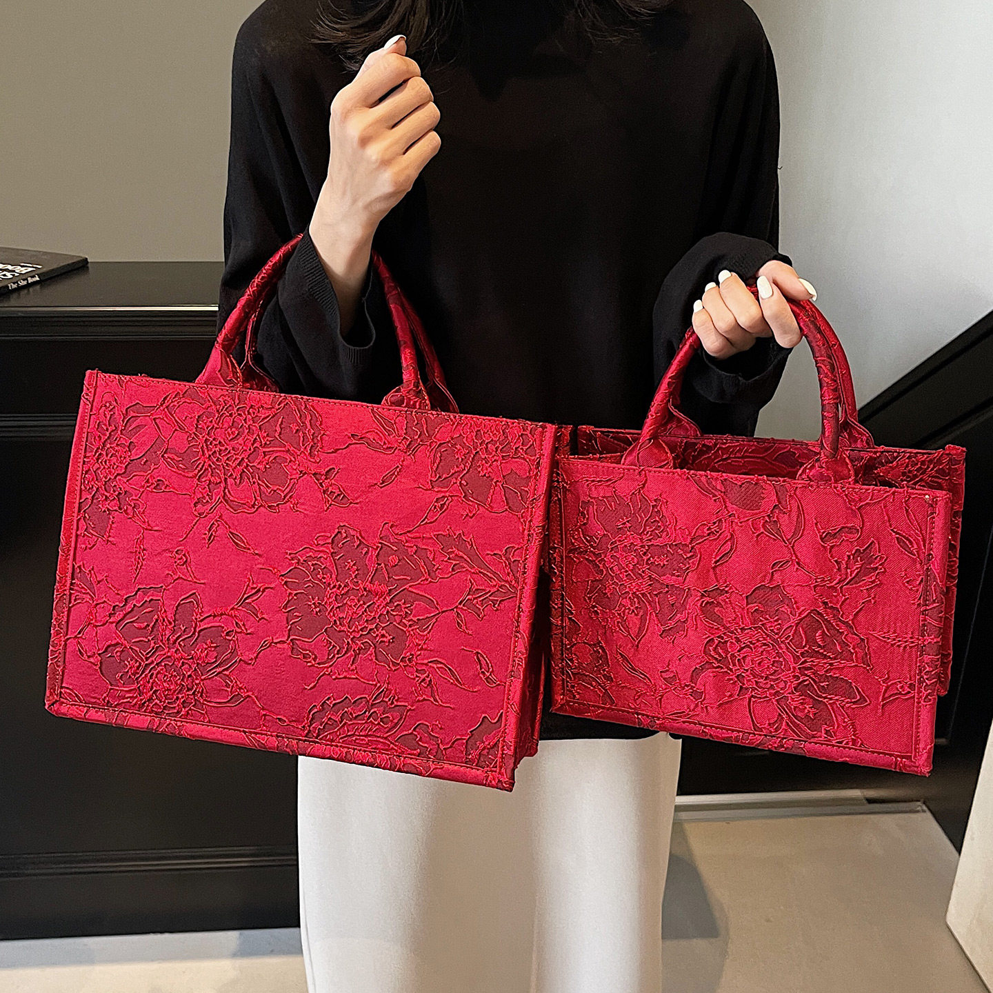 新中式手提红色包包结婚2025新款大容量托特包帆布结婚礼物新娘包,淘宝优惠券,粉丝福利购,淘宝优惠卷