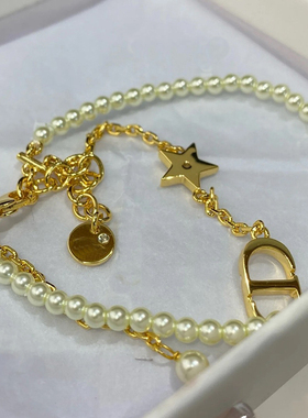 2025新款五角星CD字母珍珠手链女金色链条百搭轻奢高级感手饰女