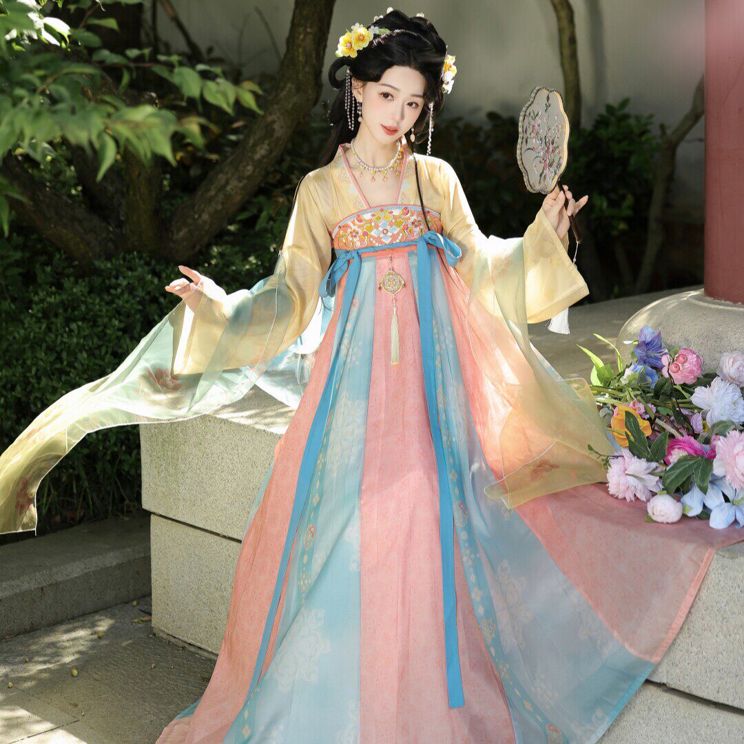 Yunxiu Tang-made chest-length improved dress