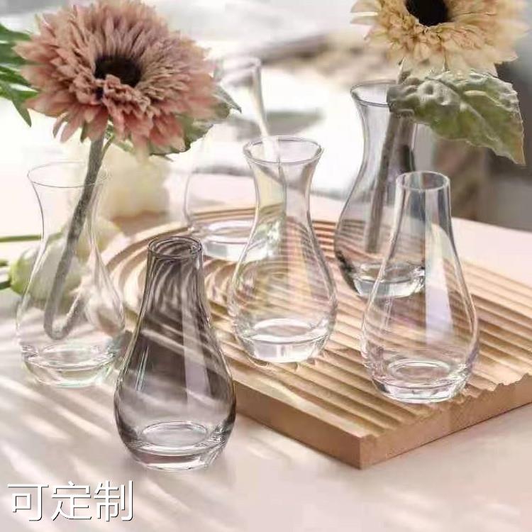 网红ins缩小口玻璃花瓶手心里的美办公桌面插花干花水培家居摆件