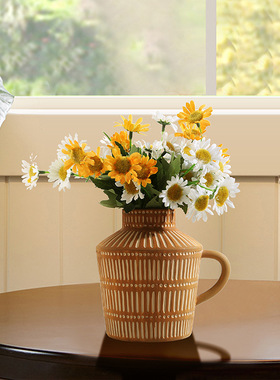 北欧波西米亚风格手绘带耳朵陶瓷花瓶摆件桌面家居装饰品新品定制