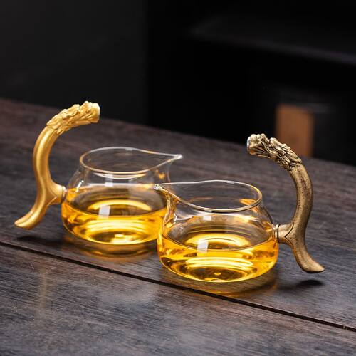 耐热高硼硅玻璃公道杯功夫茶具分茶器加厚防烫树脂龙把磁吸茶海 - 图0