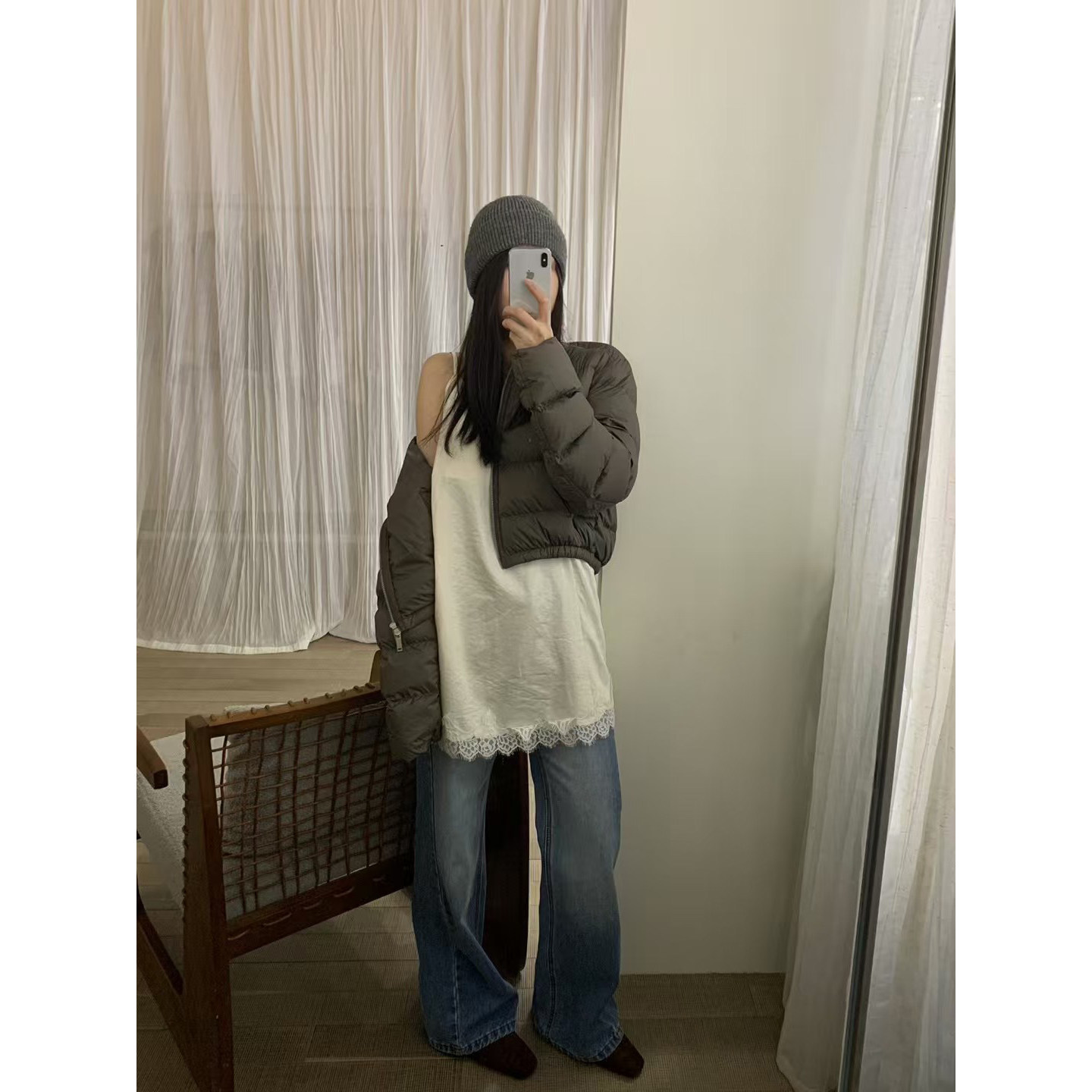 冬季ins博主风时髦搭配花边拼接吊带裙女叠穿百搭氛围感,淘宝优惠券,粉丝福利购,淘宝优惠卷