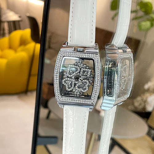 扑克女神手表女轻奢小众女表机械2025新款机械表女款女士五芒星表 - 图1