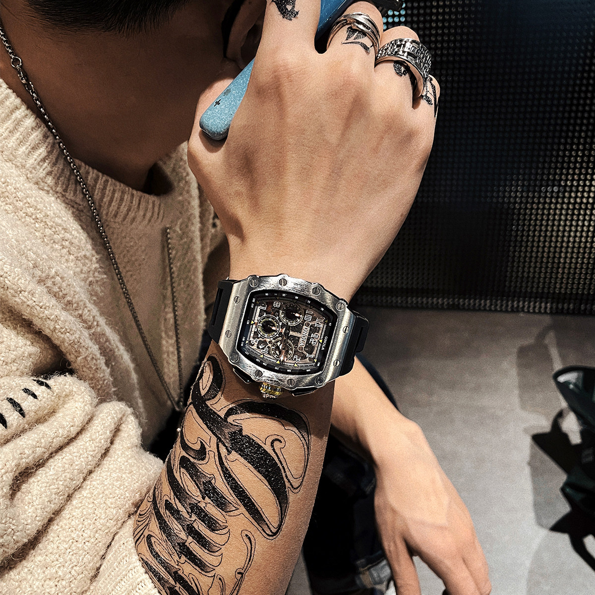 理查德男虫洞概念机械瑞士机械表 迪洛希国产腕表