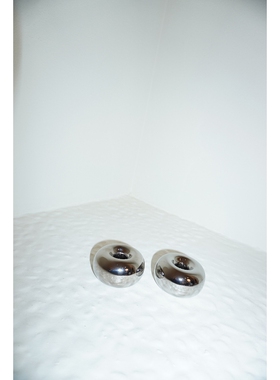 HueGah Home NOA CANDLESTICK HOLDER 蜡烛  revolve小众新款